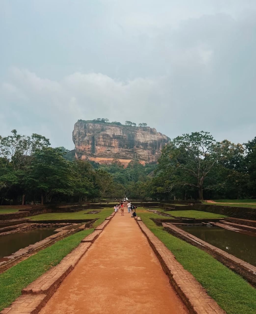 Sigiriya hotels